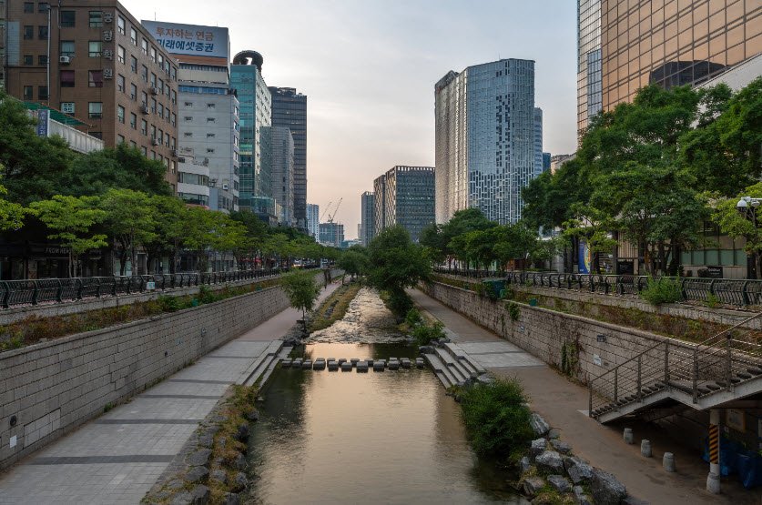 Cheonggyecheon Stream, Seoul, South Korea